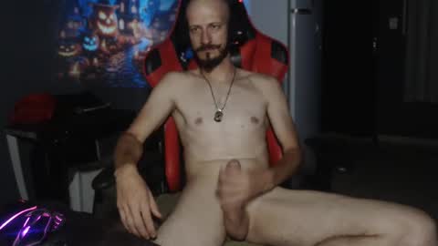 Snapshot of redragonwolf chatting on 10-27-25, 12:15 redra online show from 10-27-25, 12:15