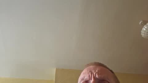 redrodridding online show from 10-21-25, 01:34