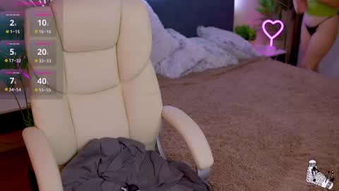 Mati online show from 09-25-25, 06:06