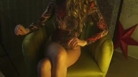 Red online show from 02-01-26, 07:45