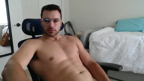 Snapshot of redstar461163 chatting on 05-31-26, 08:32 redstar461163 online show from 05-31-26, 08:32