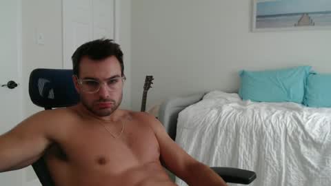Snapshot of redstar461163 chatting on 06-22-26, 03:42 redstar461163 online show from 06-22-26, 03:42