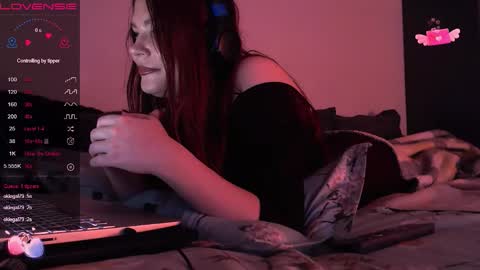 Red online show from 11-22-25, 11:48