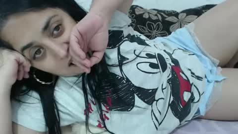 Snapshot of reeapassion chatting on 12-03-25, 09:24 Reea online show from 12-03-25, 09:24