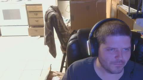 Snapshot of reecoiled chatting on 06-13-26, 04:54 reecoiled online show from 06-13-26, 04:54