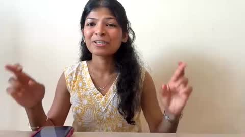 Snapshot of reenakeeny chatting on 07-29-26, 10:57 Alika online show from 07-29-26, 10:57