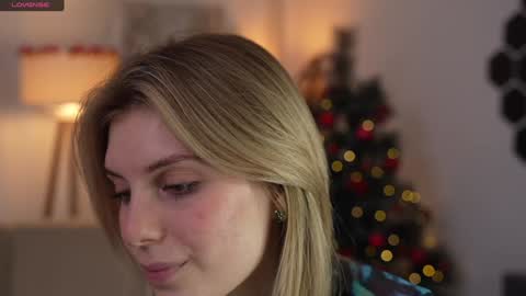 JessyinCherri yang online show from 12-21-24, 01:21