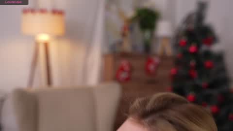 JessyinCherri yang online show from 12-22-24, 01:33