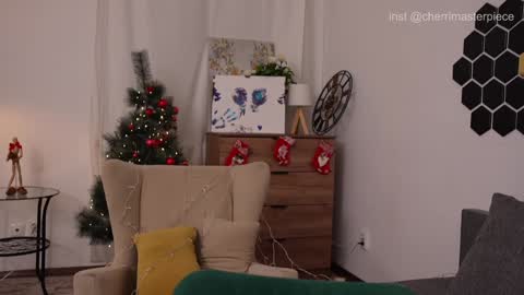 JessyinCherri yang online show from 12-22-24, 11:41