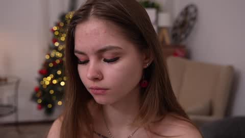 JessyinCherri yang online show from 12-25-24, 08:07