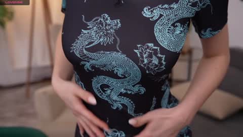 JessyinCherri yang online show from 01-17-25, 01:13