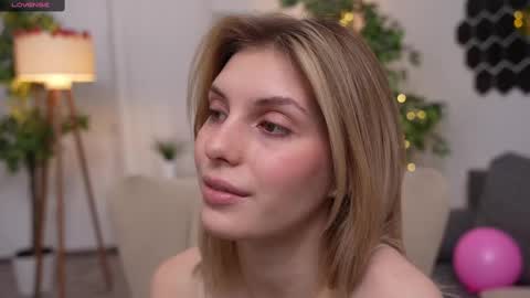 JessyinCherri yang online show from 02-17-25, 07:26