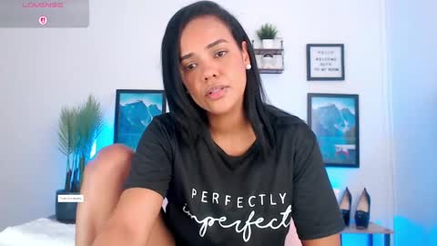 regina1819 online show from 04-15-26, 01:12