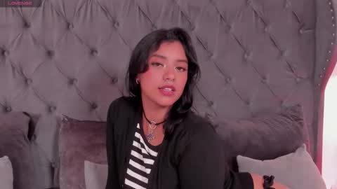 Regina  online show from 09-09-25, 05:29