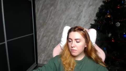 Regina online show from 01-08-26, 02:25