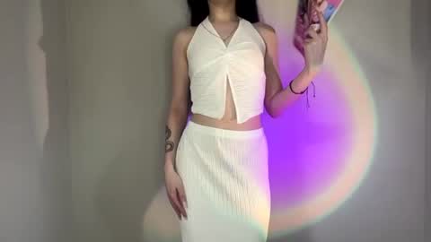 Snapshot of reginavandivier chatting on 06-10-26, 03:55 Amelia online show from 06-10-26, 03:55