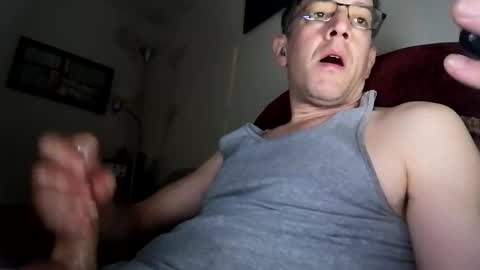 Snapshot of regularguy20 chatting on 12-16-25, 11:26 regularguy20 online show from 12-16-25, 11:26