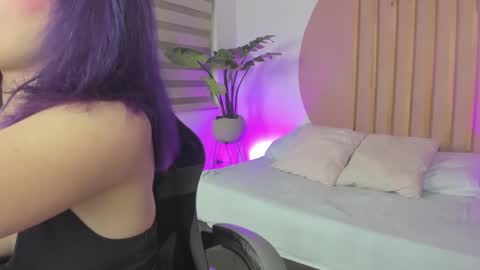 R E I online show from 09-25-25, 12:09