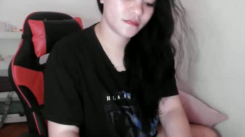 reign2525 online show from 11-15-25, 08:55