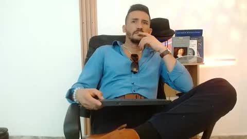   REIKO  online show from 11-27-25, 04:09