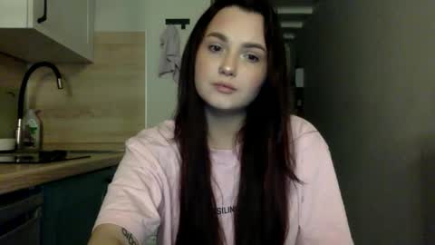 Snapshot of reilbelll chatting on 11-28-25, 09:06 Bell online show from 11-28-25, 09:06