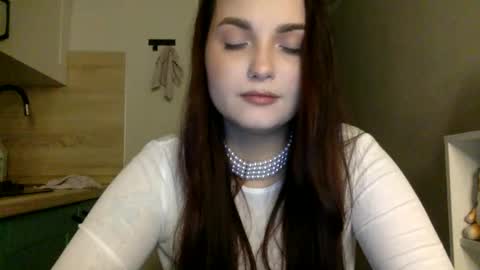 Snapshot of reilbelll chatting on 11-30-25, 08:13 Bell online show from 11-30-25, 08:13