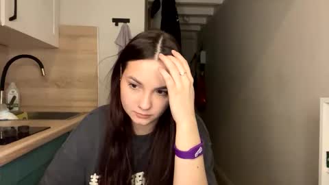 Snapshot of reilbelll chatting on 02-08-26, 08:45 Bell online show from 02-08-26, 08:45