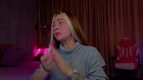 reina cummings online show from 10-08-25, 06:22