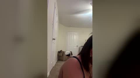 Snapshot of reinarica chatting on 02-23-26, 04:54 reinarica online show from 02-23-26, 04:54