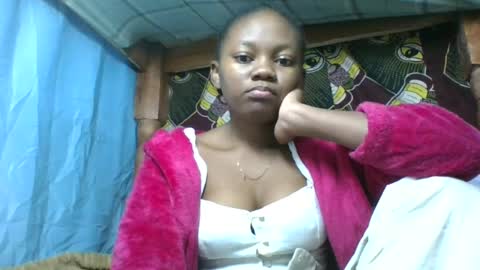 Snapshot of reinechi chatting on 07-06-26, 04:31 Reinechi online show from 07-06-26, 04:31