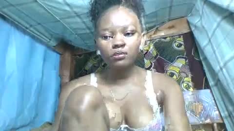 Snapshot of reinechi chatting on 07-12-26, 06:26 Reinechi online show from 07-12-26, 06:26