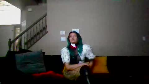 Reinee online show from 12-04-25, 04:16