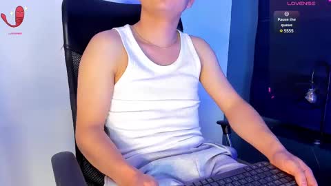 RemiBlythe online show from 02-05-25, 12:31