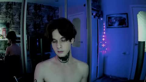 Snapshot of remitrash chatting on 09-09-25, 11:43 RemiTrash online show from 09-09-25, 11:43