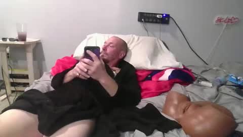 remshotdt online show from 12-17-25, 02:50