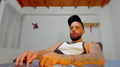 Snapshot of remy_sten chatting on 07-10-26, 02:38 Rmy Steen online show from 07-10-26, 02:38