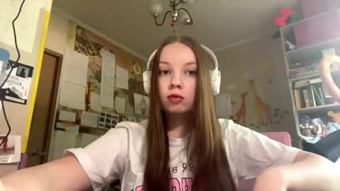 Annabel online show from 06-04-26, 08:20