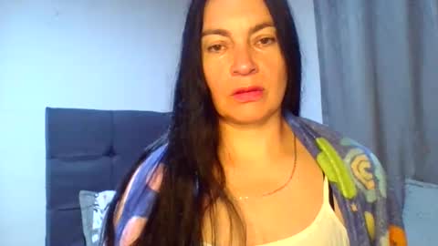 renata_hot1 online show from 06-11-26, 02:53