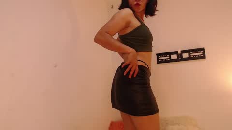 renataj online show from 10-21-25, 09:15