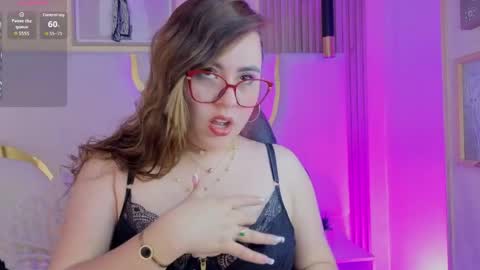 Snapshot of renatajoness1 chatting on 04-25-26, 12:52 Renata online show from 04-25-26, 12:52
