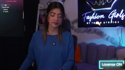 Renata online show from 01-16-26, 01:04