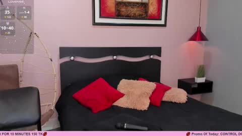      online show from 03-04-25, 03:04