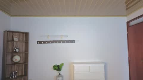 renaxi_smith online show from 04-16-26, 07:58