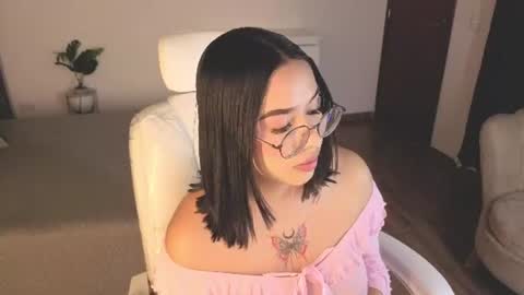 renaxi_smith online show from 07-24-26, 07:45