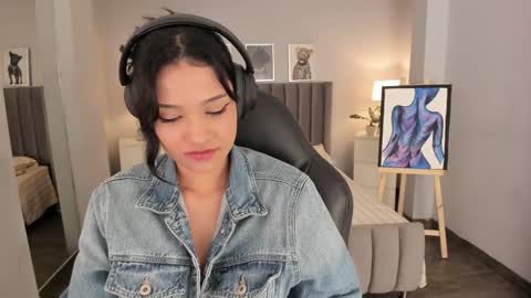 Renee Shelby online show from 12-04-24, 12:19