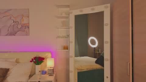 reneefoxy_ online show from 06-12-26, 01:04
