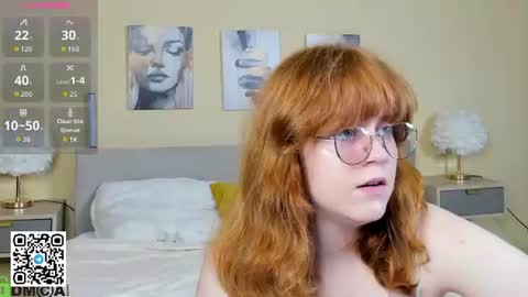 reneefoxy_ online show from 07-20-26, 12:47