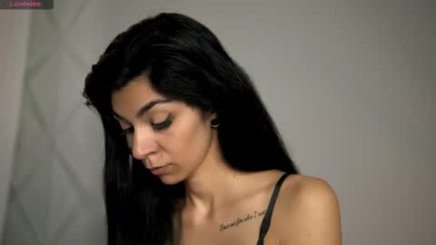 Rena online show from 12-19-25, 10:55