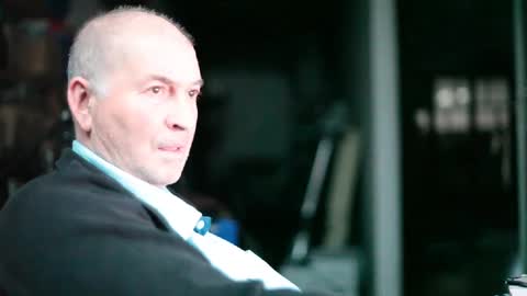 renefr online show from 12-31-24, 04:04