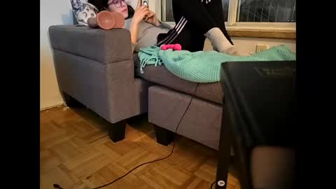 Snapshot of renesnap chatting on 03-03-25, 03:19 Melisa Couple online show from 03-03-25, 03:19